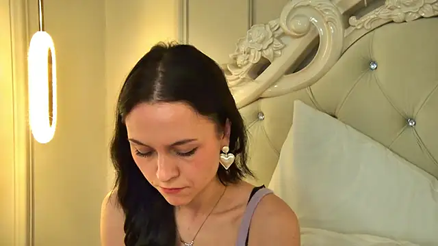 Snapshot of MonicaMercer chatting on 03-02-26, 07:15 MonicaMercer online show from 03-02-26, 07:15