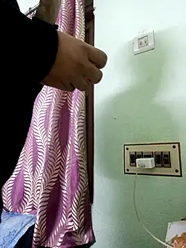 samsexjuice online show from 12-18-25, 06:58