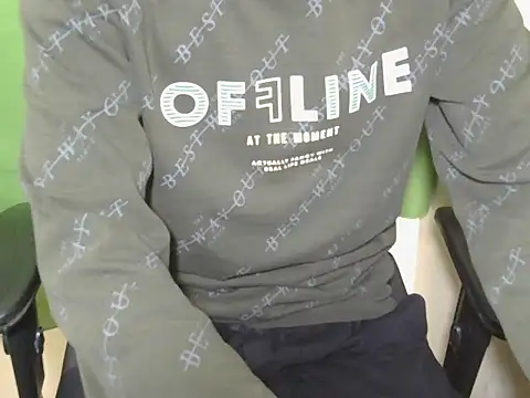 Snapshot of Michal_Fransis chatting on 01-09-26, 12:30 Michal Fransis online show from 01-09-26, 12:30