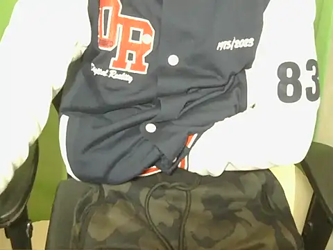 Snapshot of Michal_Fransis chatting on 01-14-26, 05:18 Michal Fransis online show from 01-14-26, 05:18