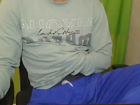 Snapshot of Michal_Fransis chatting on 02-20-26, 08:05 Michal Fransis online show from 02-20-26, 08:05