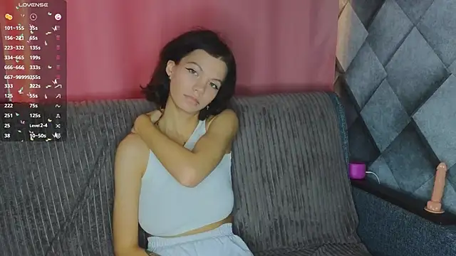 Snapshot of Ameliisun chatting on 01-14-26, 12:33 Ameliisun online show from 01-14-26, 12:33