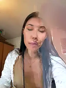 Isabella Fontanaa online show from 07-18-26, 11:36