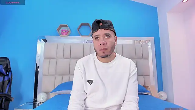 garcia jacob  online show from 12-16-25, 12:43