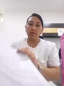 Valeria montana  online show from 06-02-26, 04:09