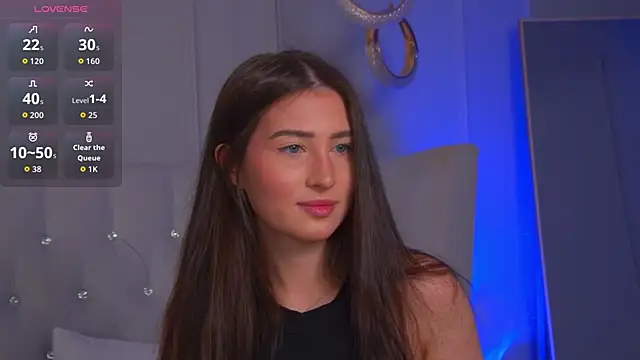 LisaDeviss online show from 04-20-26, 03:37