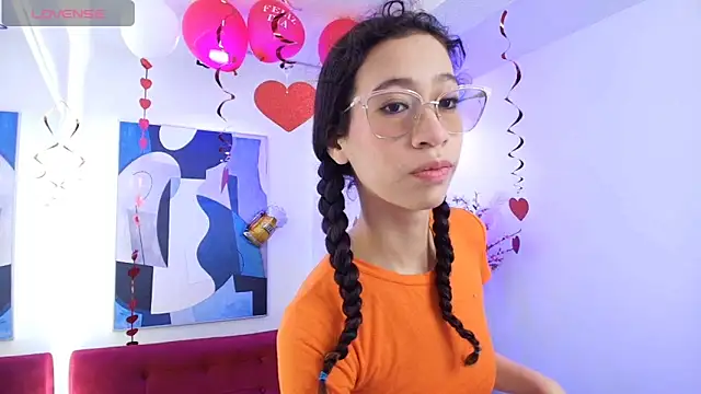 Snapshot of Rin_Noohara chatting on 02-13-26, 12:56 Rin Noohara online show from 02-13-26, 12:56