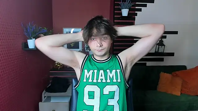 Snapshot of ErosPulseee chatting on 12-17-25, 12:11 ErosPulseee online show from 12-17-25, 12:11