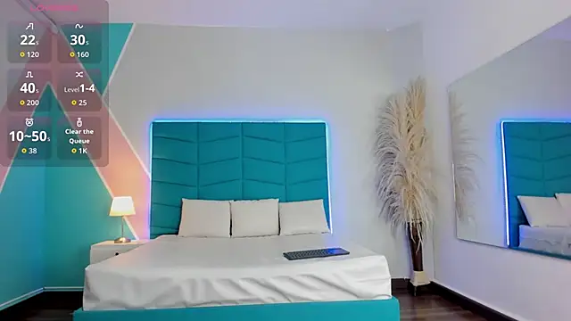  victoria collins  online show from 02-11-26, 07:52