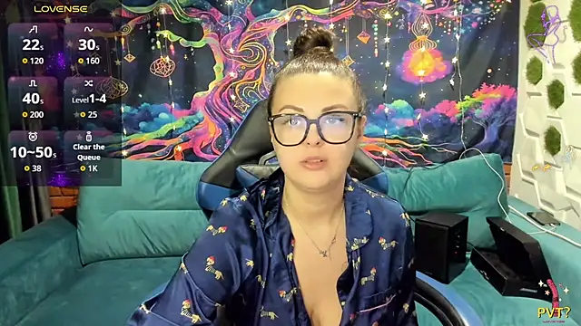 Snapshot of MonicaMoonly chatting on 12-16-25, 10:59 MonicaMoonly online show from 12-16-25, 10:59