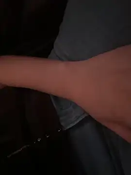 Snapshot of Anonima-Girl chatting on 01-06-26, 11:51 Anonima-Girl online show from 01-06-26, 11:51