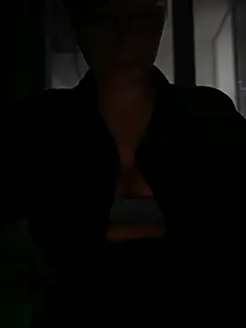 Snapshot of Betsy chatting on 02-23-25, 02:46 Betsy online show from 02-23-25, 02:46