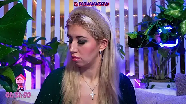 Snapshot of FlowweerGirl chatting on 02-02-26, 11:14 FlowweerGirl online show from 02-02-26, 11:14