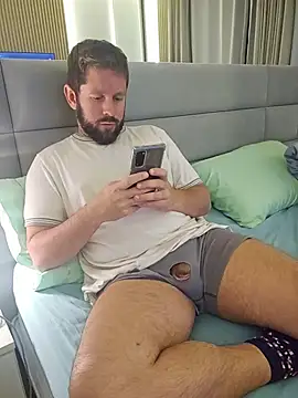 Snapshot of RipMyUnderwear chatting on 06-17-26, 12:24 RipMyUnderwear online show from 06-17-26, 12:24