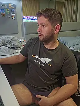 Snapshot of RipMyUnderwear chatting on 07-02-26, 08:48 RipMyUnderwear online show from 07-02-26, 08:48