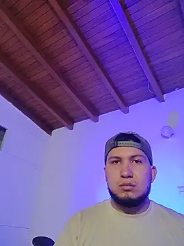 Snapshot of GideonCartie chatting on 12-04-25, 09:34 GideonCartie online show from 12-04-25, 09:34