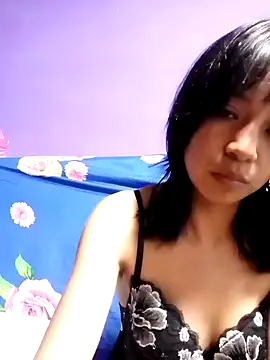 Snapshot of Honey_bun06 chatting on 06-01-26, 05:09 Honey bun06 online show from 06-01-26, 05:09