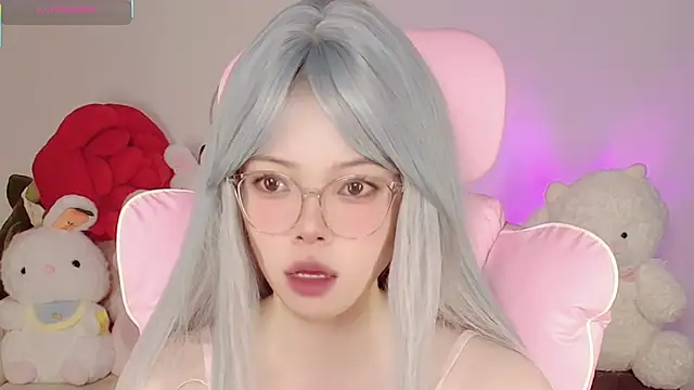 Miyeoonn online show from 04-19-26, 06:13