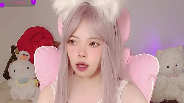 Snapshot of Miyeoonn chatting on 05-30-26, 07:11 Miyeoonn online show from 05-30-26, 07:11