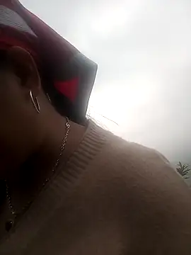 sary-hot2x online show from 04-05-26, 01:14