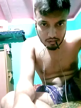 sexeyboy332 online show from 07-12-26, 04:09