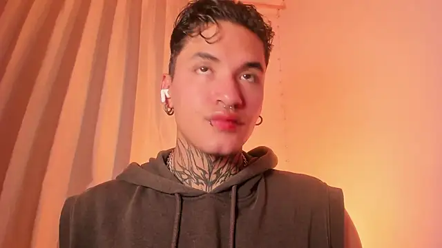 AlecBanne online show from 12-15-25, 03:00