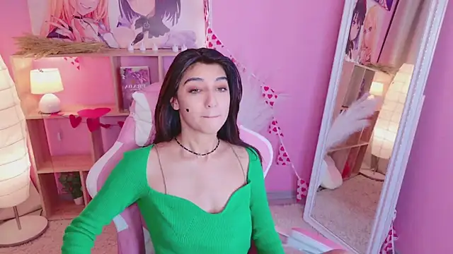 Snapshot of Babe_Live chatting on 02-19-26, 03:30 Babe Live online show from 02-19-26, 03:30