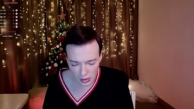 Snapshot of Kristenegor chatting on 12-15-25, 08:57 Kristenegor online show from 12-15-25, 08:57