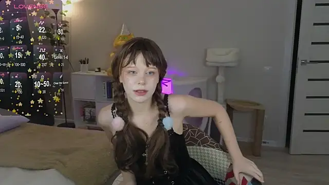 Snapshot of Lace_Thrill chatting on 01-17-26, 03:50 Lace Thrill online show from 01-17-26, 03:50