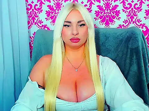 LuxuriaGoddess online show from 02-19-26, 08:16