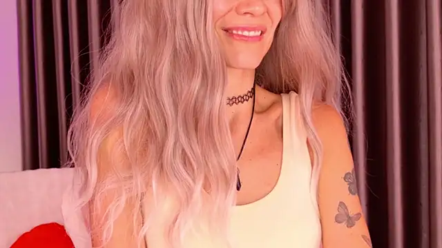 betty xoxoo online show from 07-06-26, 11:51