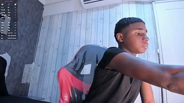 Snapshot of teylor_lovee chatting on 01-06-26, 08:34 teylor lovee online show from 01-06-26, 08:34