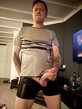 jefflatex45 online show from 04-19-26, 01:16