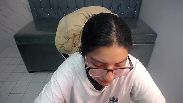 eva smit t online show from 04-18-26, 08:09