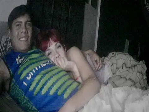 Snapshot of Morenavillarr chatting on 12-15-25, 07:23 Morenavillarr online show from 12-15-25, 07:23