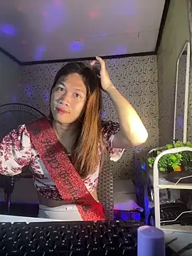 luna love bitex online show from 06-03-26, 04:56