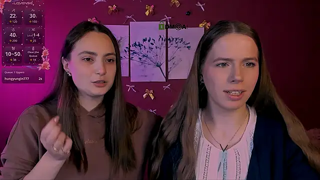 Snapshot of jenna_elayne chatting on 12-23-25, 09:51 jenna elayne online show from 12-23-25, 09:51