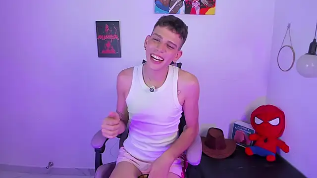 Snapshot of Jasson___ chatting on 05-19-26, 07:31 Jasson online show from 05-19-26, 07:31