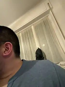 Snapshot of CharlyAlfa22 chatting on 02-02-26, 05:00 CharlyAlfa22 online show from 02-02-26, 05:00