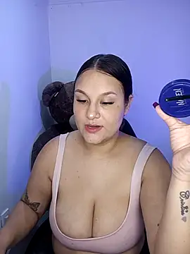 Valeriaa 21 online show from 07-26-26, 02:53