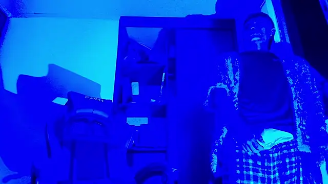 NoahGun  online show from 12-15-25, 06:39