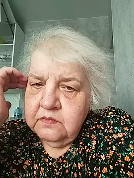 HapinessLovee online show from 04-14-26, 06:41