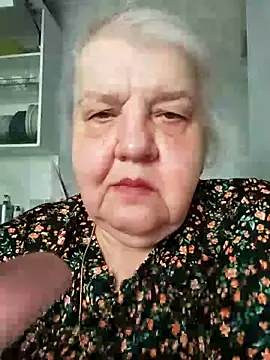 HapinessLovee online show from 04-21-26, 06:31