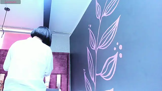 Snapshot of Kiara_Fox__ chatting on 02-12-26, 07:53 Kiara Fox online show from 02-12-26, 07:53