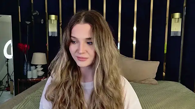 Lina Sinerz online show from 04-04-26, 08:50