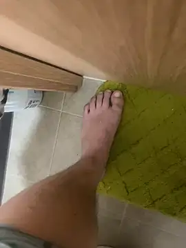 hairylittledic online show from 06-28-26, 11:11