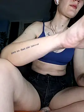 Snapshot of Er_yes_ass chatting on 01-08-26, 09:17 Er yes ass online show from 01-08-26, 09:17