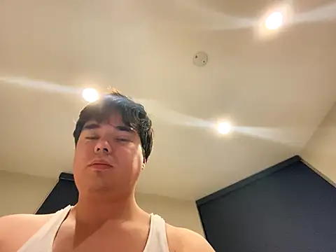 Snapshot of phantom898983 chatting on 12-05-25, 03:26 phantom898983 online show from 12-05-25, 03:26