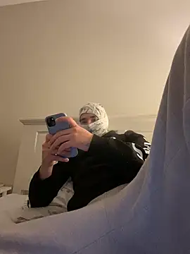 phantom898983 online show from 03-17-26, 07:55