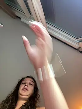 Deborahoff online show from 06-25-26, 11:37